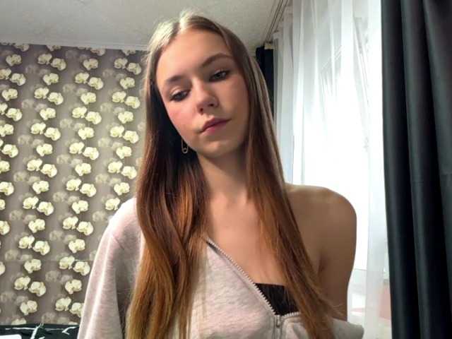 HildredMoralis live cam on BongaCams
