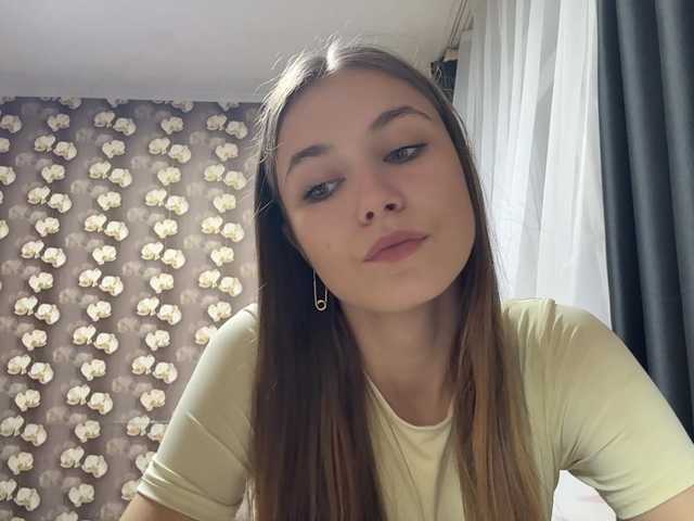 HildredMoralis live cam on BongaCams