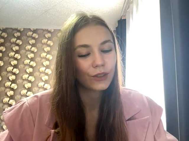 HildredMoralis live cam