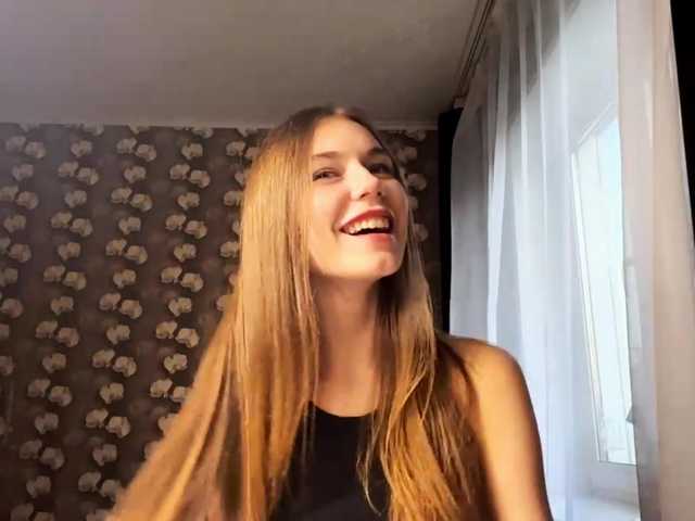 HildredMoralis live cam on BongaCams