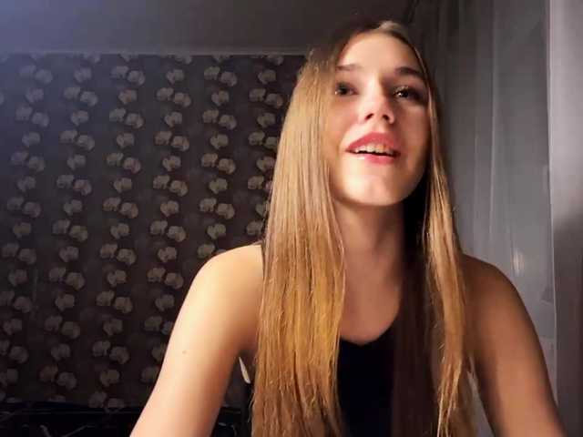 HildredMoralis live cam on BongaCams