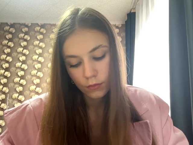HildredMoralis live cam on BongaCams