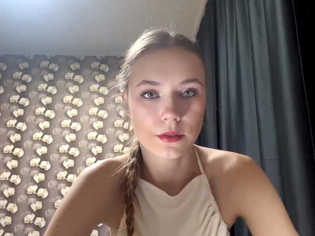 HildredMoralis live cam on BongaCams