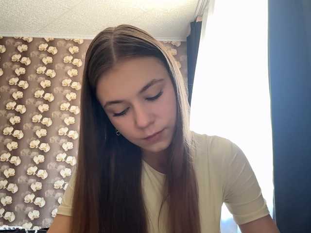 HildredMoralis live cam on BongaCams