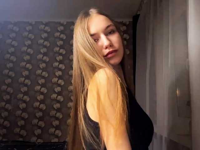 HildredMoralis live cam on BongaCams