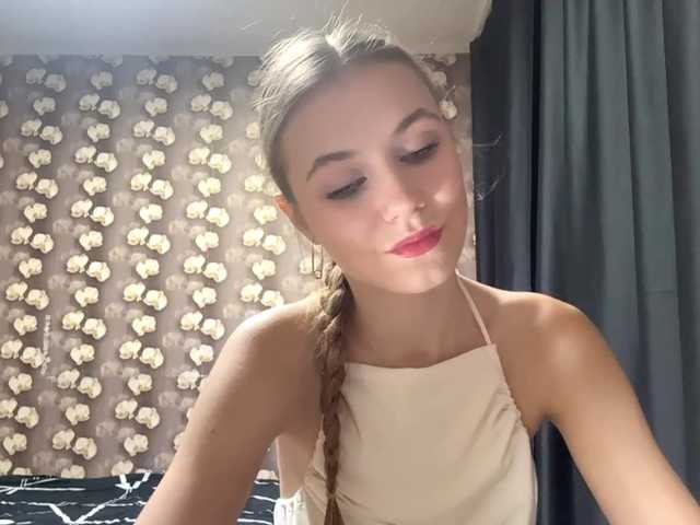 HildredMoralis live cam on BongaCams