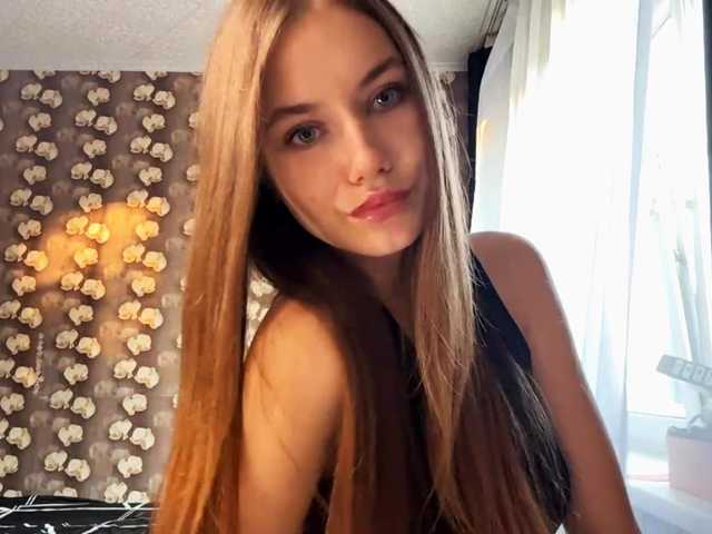 HildredMoralis live cam on BongaCams
