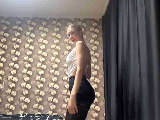 HildredMoralis webcam