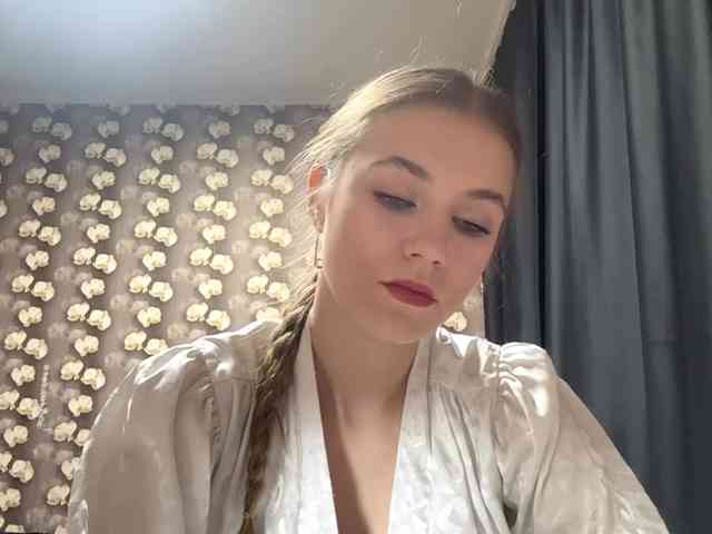 HildredMoralis webcam