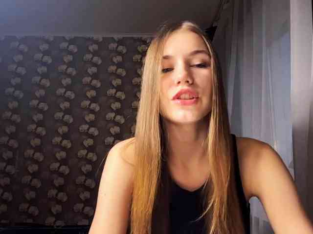 HildredMoralis webcam