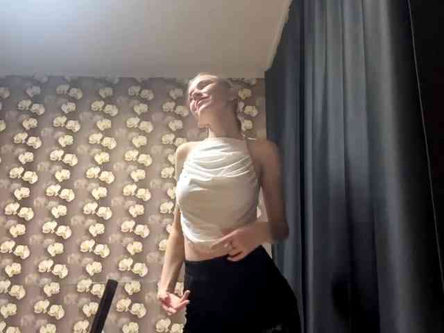 HildredMoralis webcam