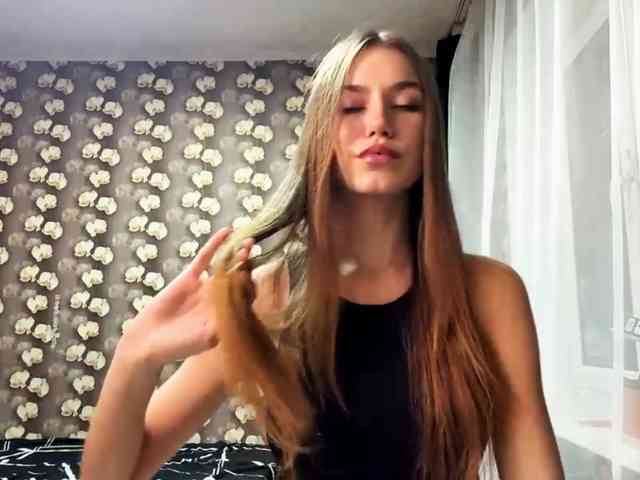 HildredMoralis webcam