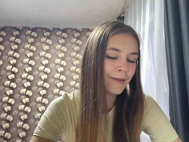 HildredMoralis webcam