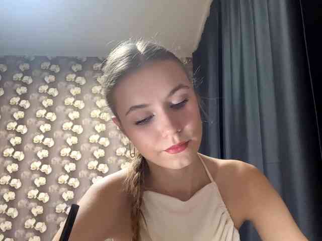 HildredMoralis webcam