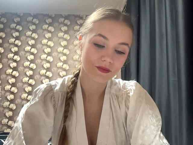 HildredMoralis webcam