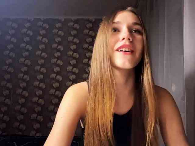 HildredMoralis webcam