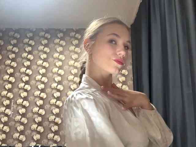 HildredMoralis webcam