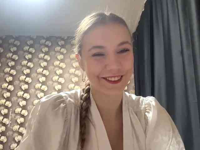 HildredMoralis webcam