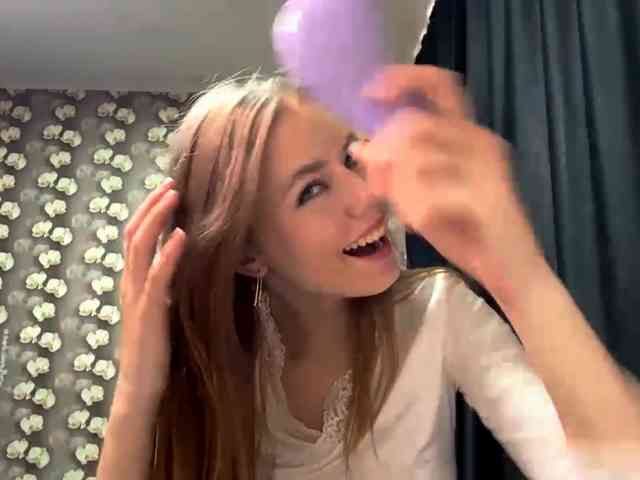 HildredMoralis webcam