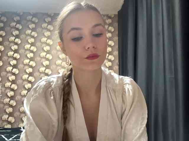 HildredMoralis webcam