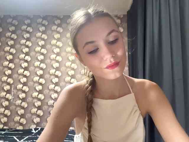 HildredMoralis webcam
