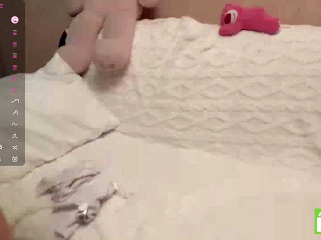 LunachkaCuteee live cam on BongaCams