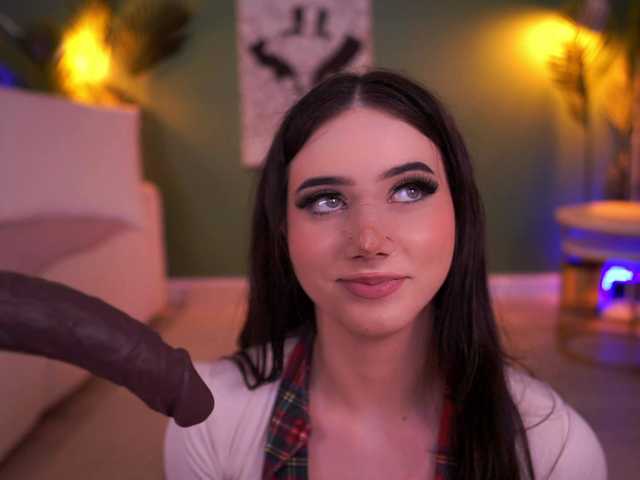 LexiSolene live cam on BongaCams