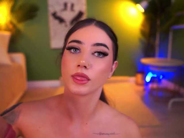 LexiSolene, en vivo ahora en BongaCams