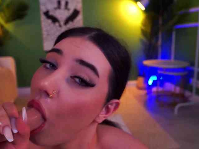 LexiSolene webcam