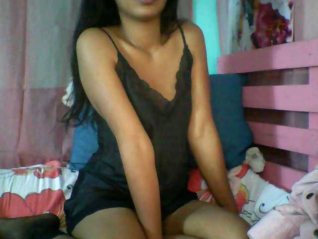 Myriam1 live cam on BongaCams