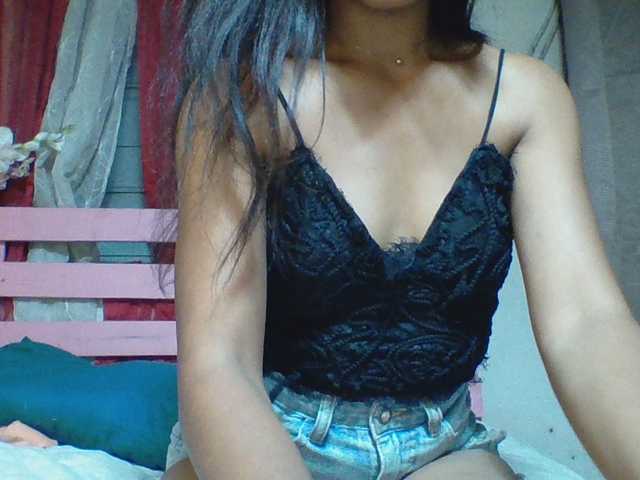 Myriam1 live cam on BongaCams