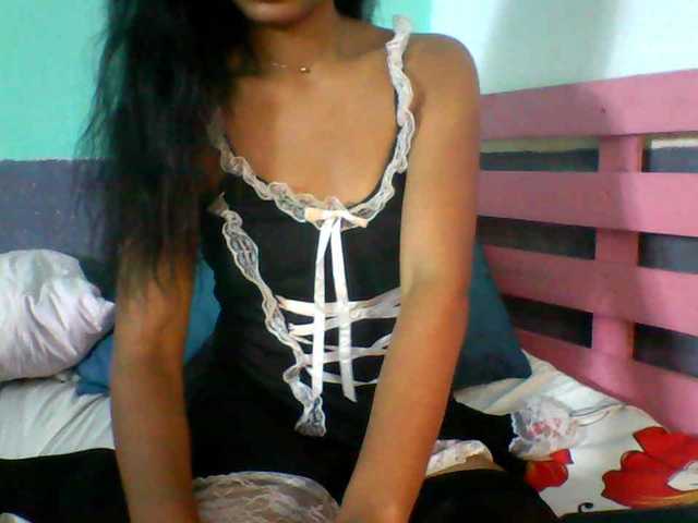 Myriam1 live cam on BongaCams