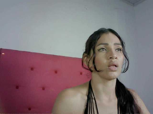 miasuarez5 live cam on BongaCams