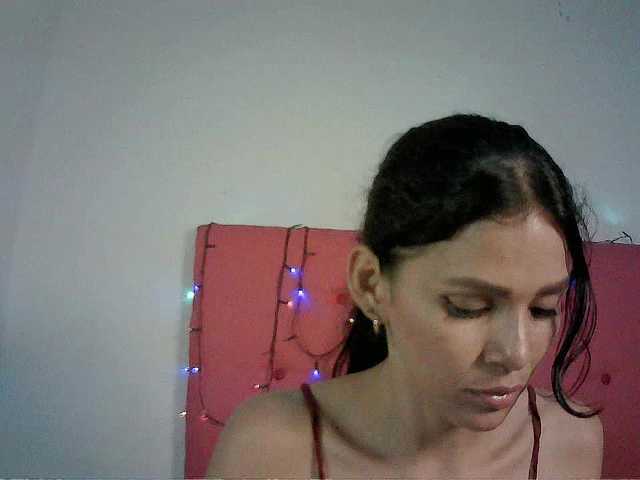 miasuarez5 live cam on BongaCams