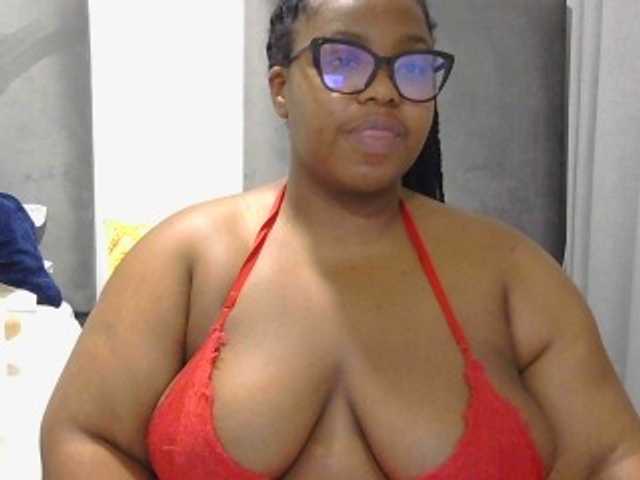 Thickjuicylayla