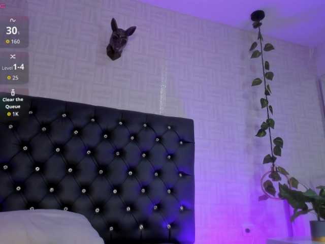 Lunaa-Bellaa live cam preview