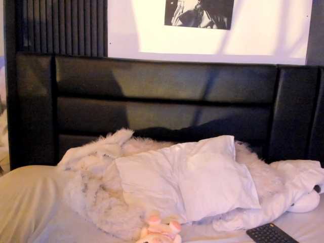 helen-scott live cam preview