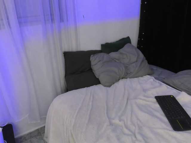 helen-scott live cam on BongaCams