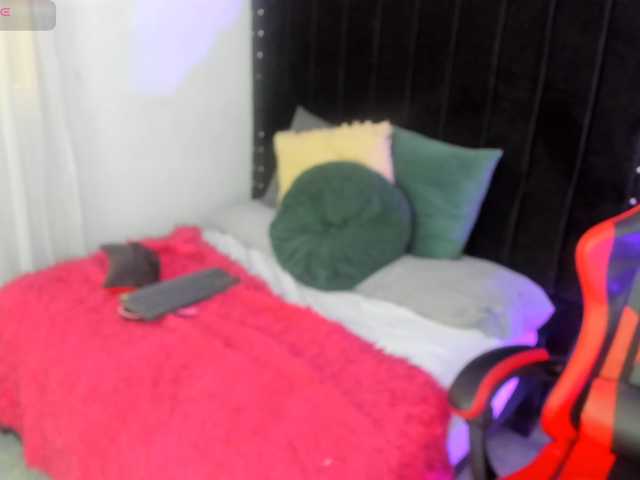 helen-scott live cam on BongaCams