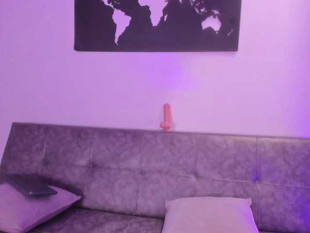 helen-scott live cam on BongaCams