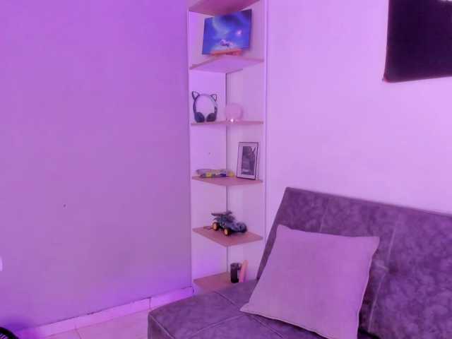 helen-scott live cam on BongaCams