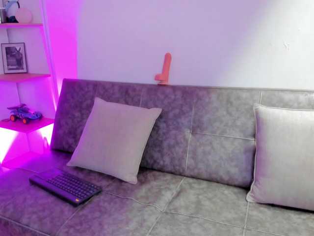 helen-scott live cam on BongaCams