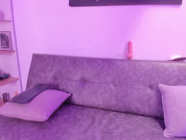 helen-scott live cam on BongaCams