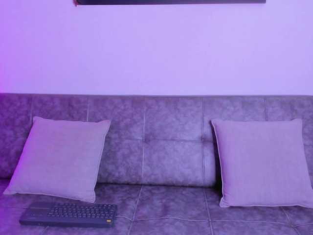 helen-scott live cam on BongaCams