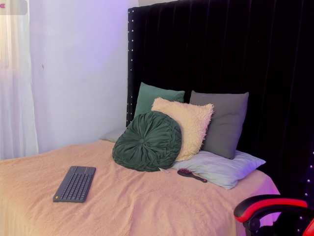 helen-scott live cam on BongaCams