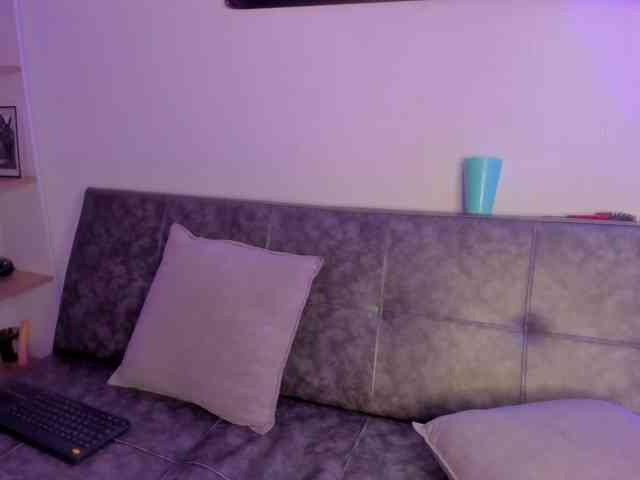 helen-scott webcam