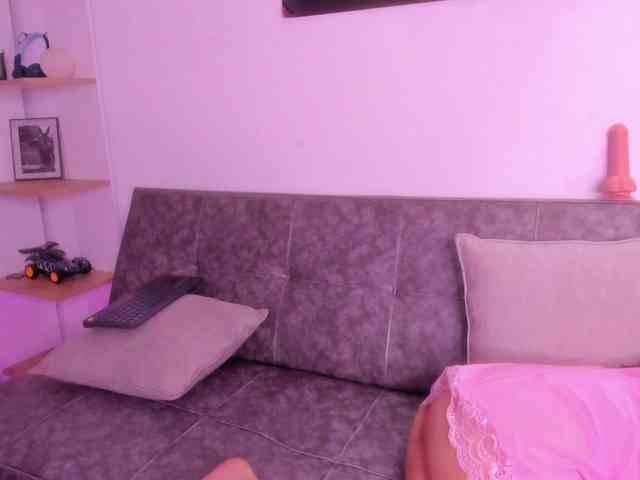 helen-scott webcam
