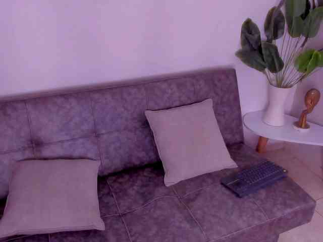 helen-scott webcam