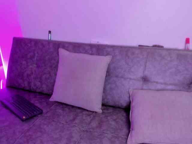 helen-scott webcam