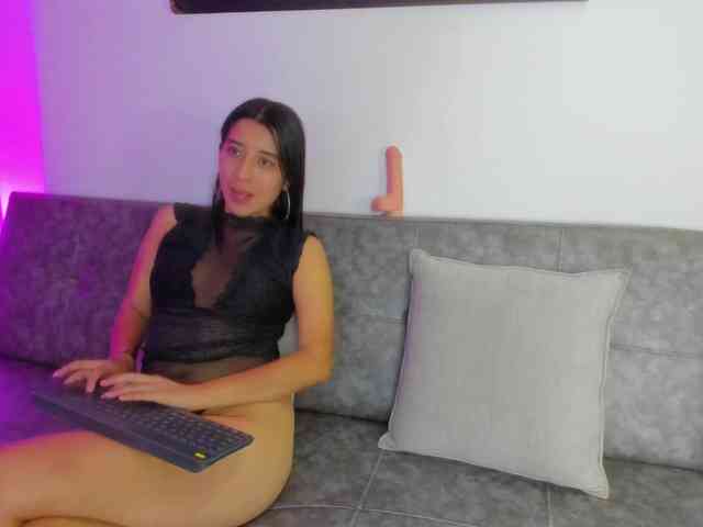 helen-scott webcam